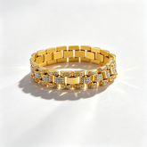 Hip-hop diamond-encrusted tank bracelet