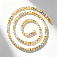 Fully diamond-encrusted tennis necklace