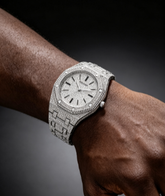 Fully diamond-encrusted waterproof business watch