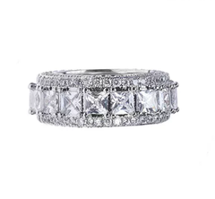 T-shaped diamond ring