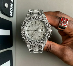 Thorn Crown Diamond-studded Watch